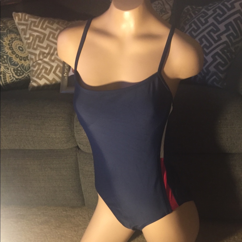 Rare bathing suit with Underwire!!
